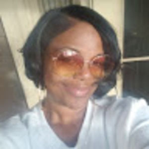 Meet your Posher, Laneka